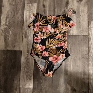 Kona Sol , NWT, Size Small Woman's Swimsuit